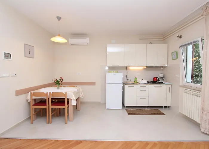Magnolia Apartment *